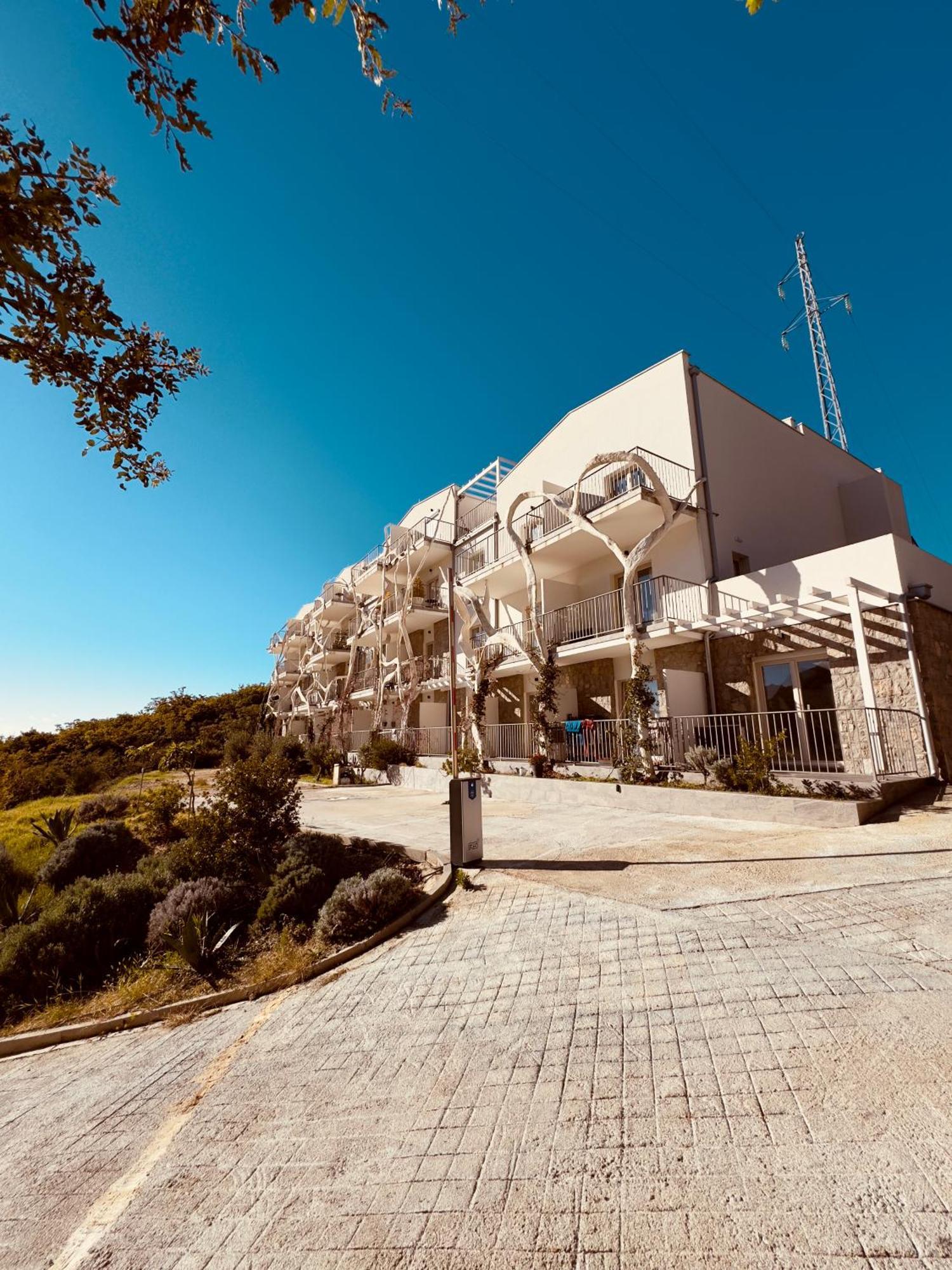 Most Oliva Resort Budva Bagian luar foto