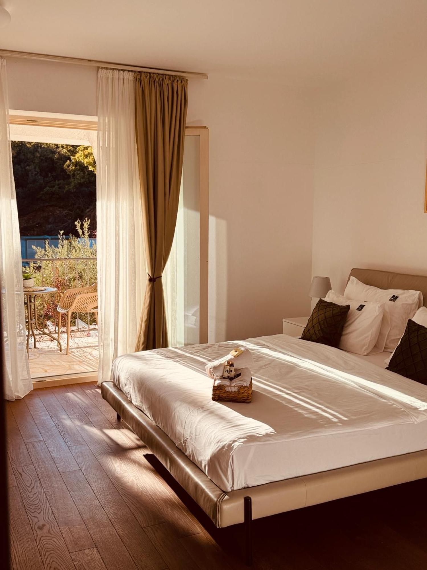 Most Oliva Resort Budva Bagian luar foto