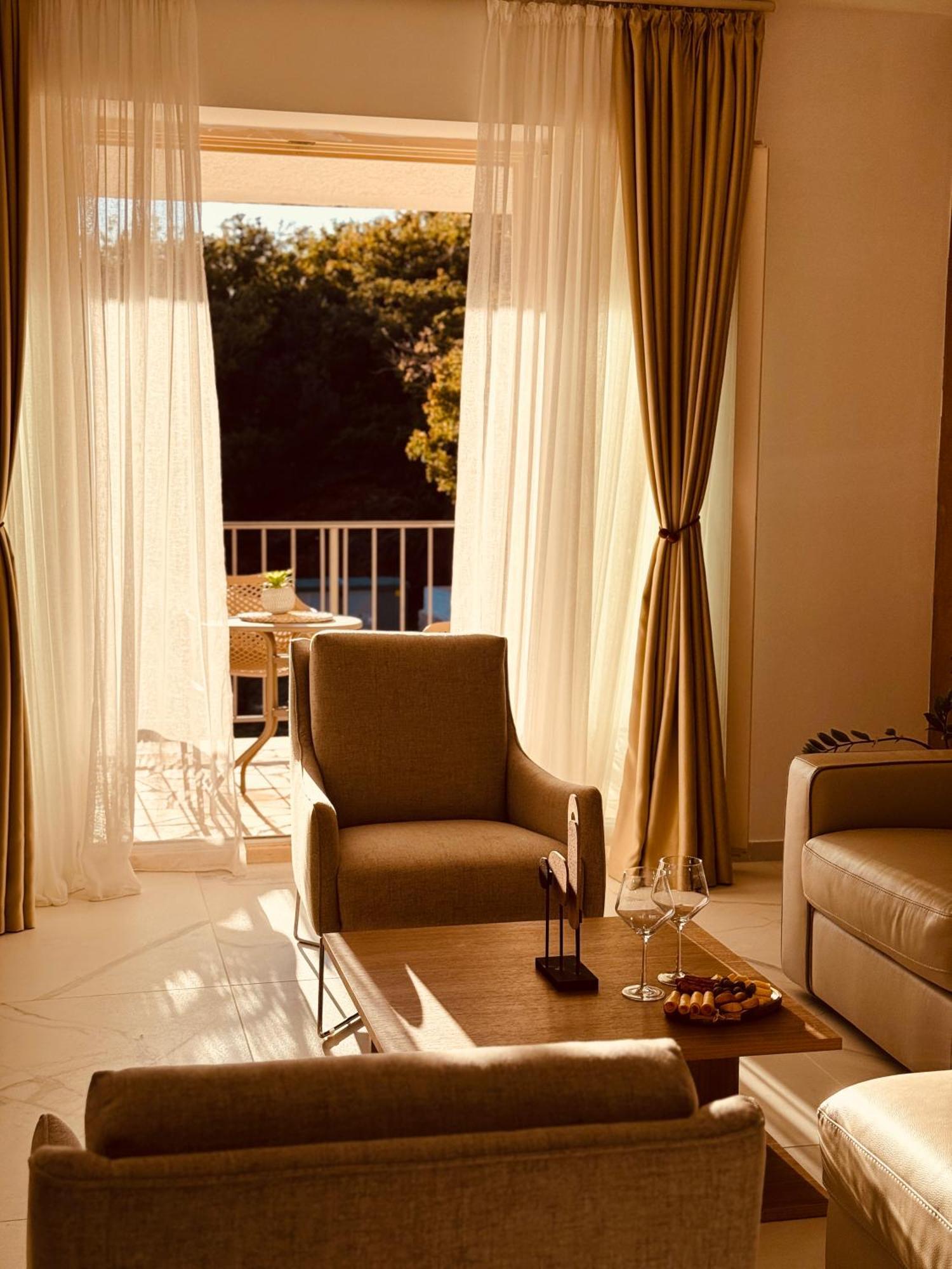 Most Oliva Resort Budva Bagian luar foto